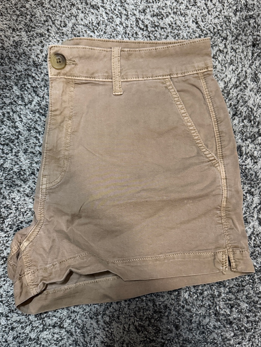 Women’s Size 8 American Eagle Outfitters Beige Khaki Super Stretch Shorts
